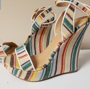 Sunny striped wedges